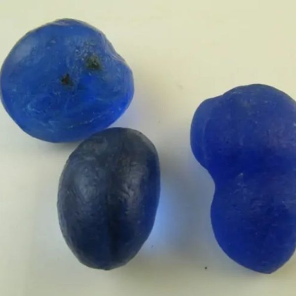 Dugong Pearl - Type E2 (Large Blue)