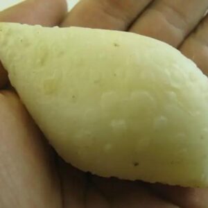 White Cobra Pearl – Type F1 in hand